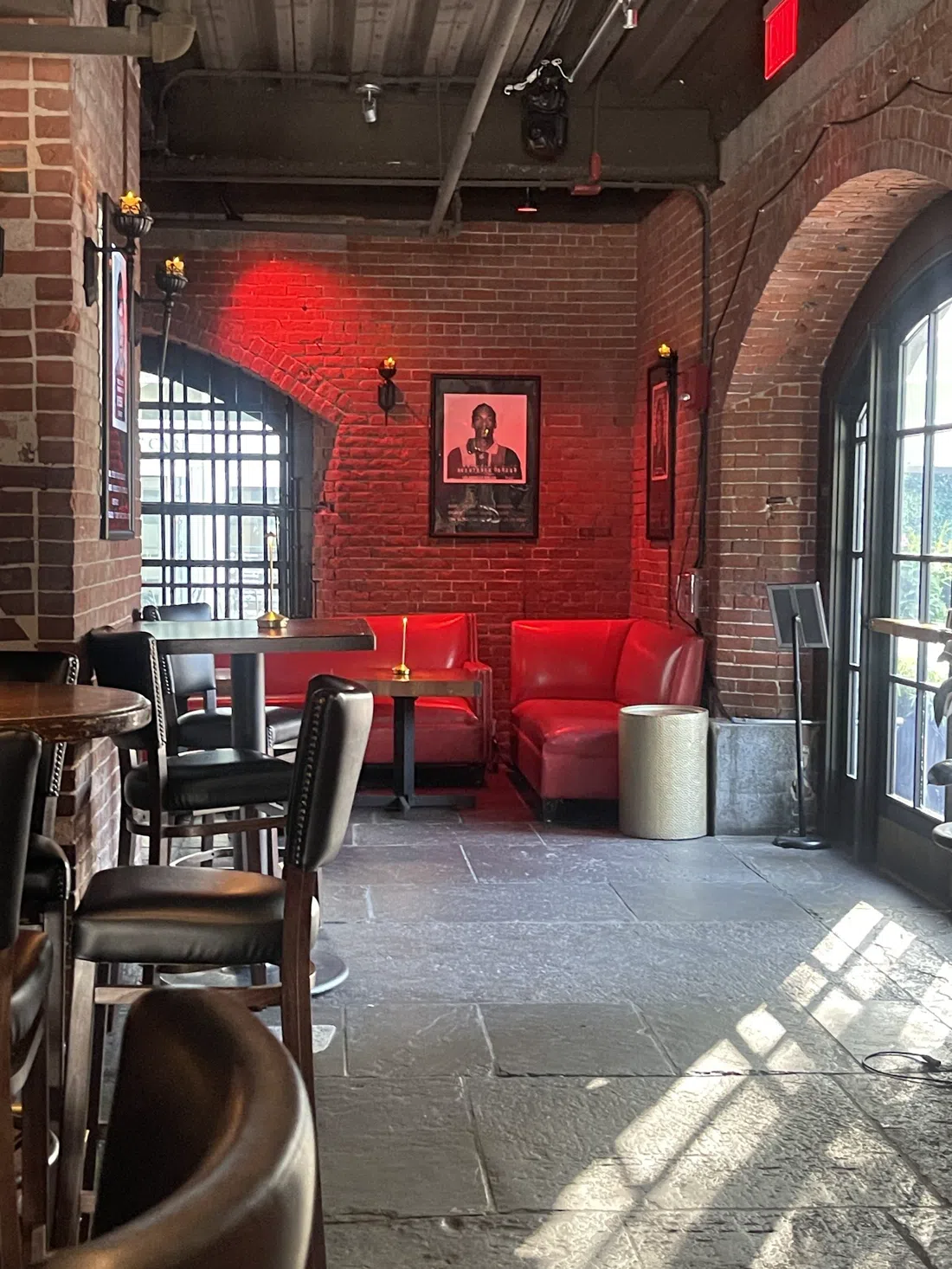 Alibi Bar & Lounge, Boston