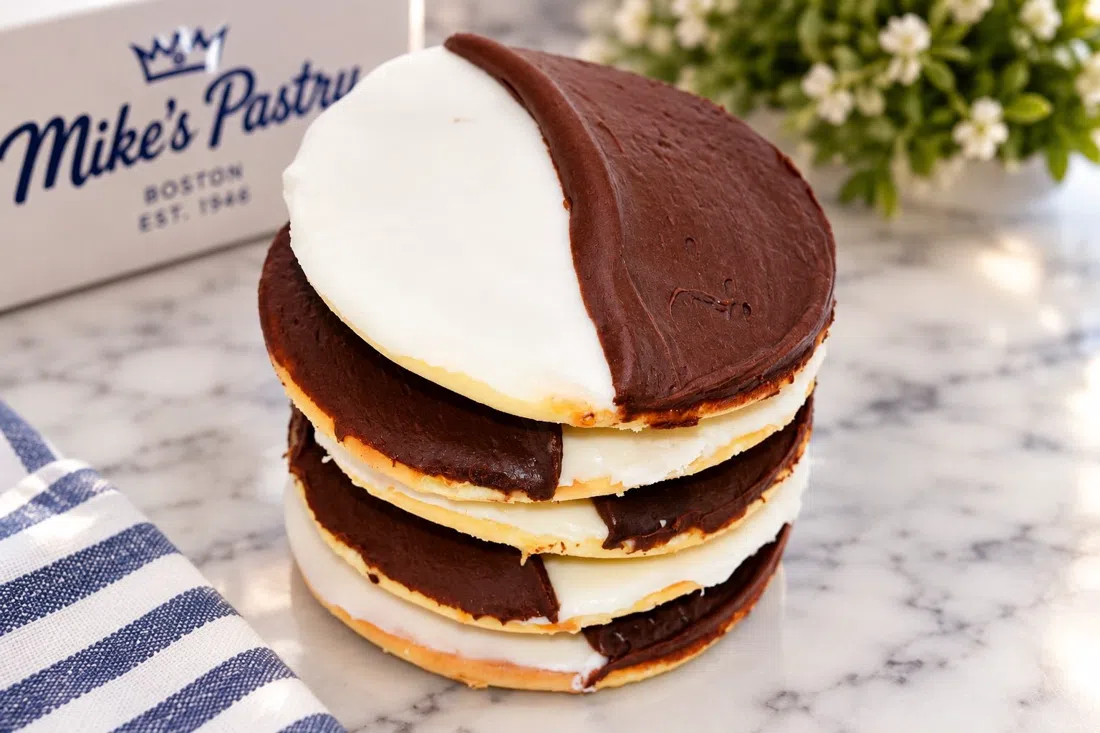 Mike's Pastry, Boston