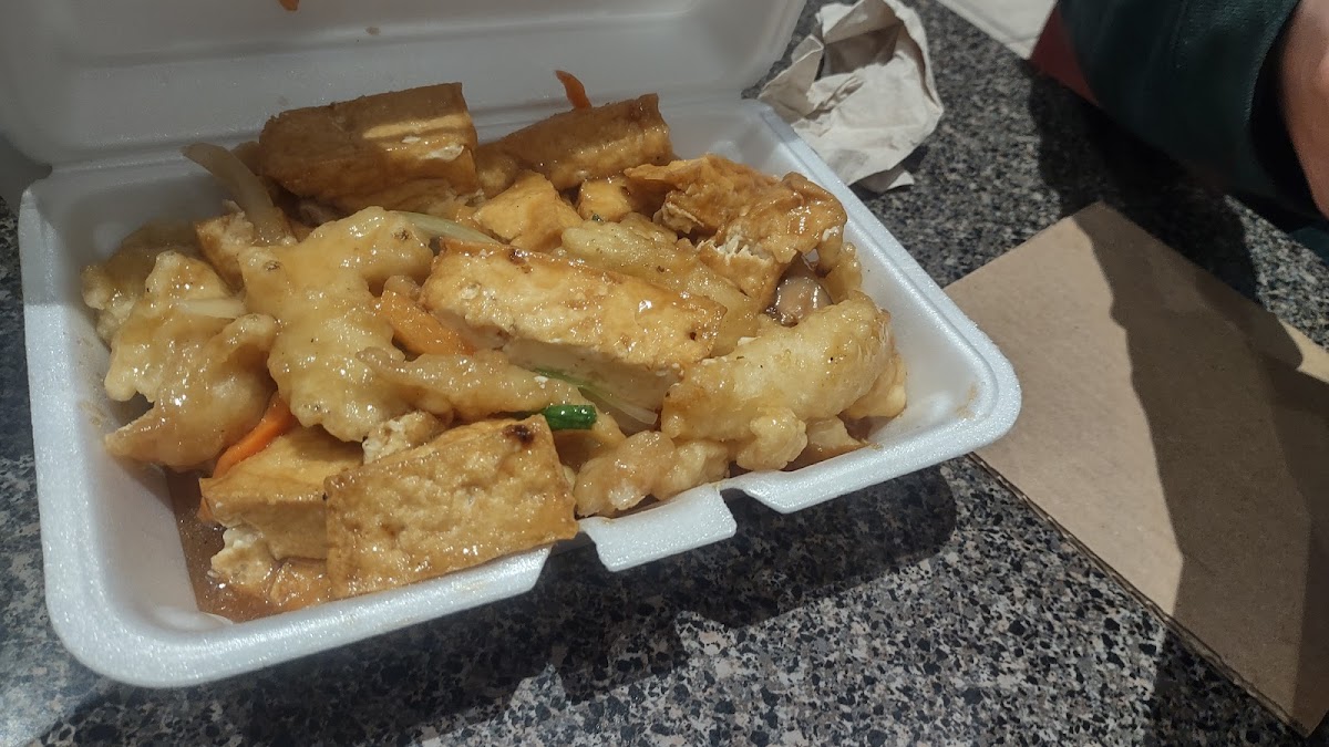 Chinatown Cafe — photo 4
