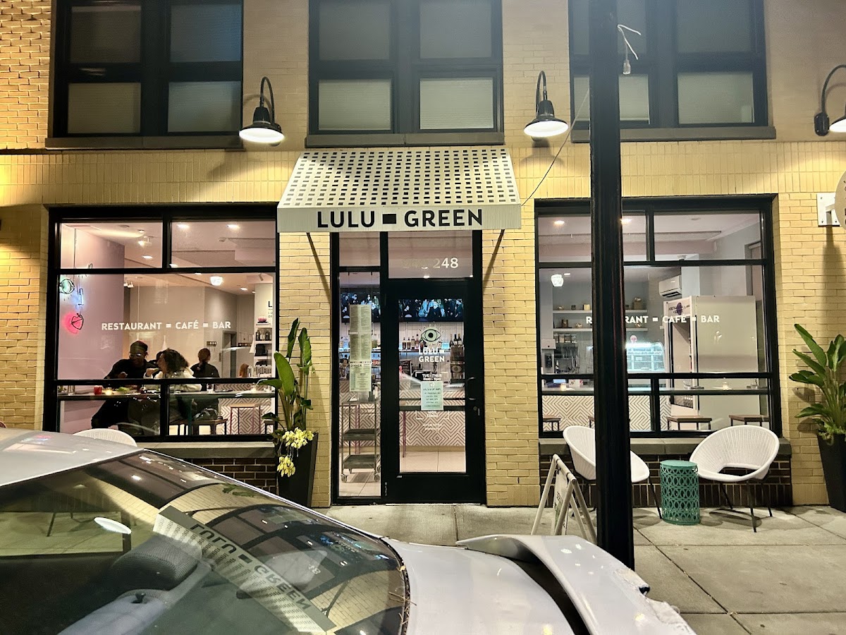 Lulu Green, Boston