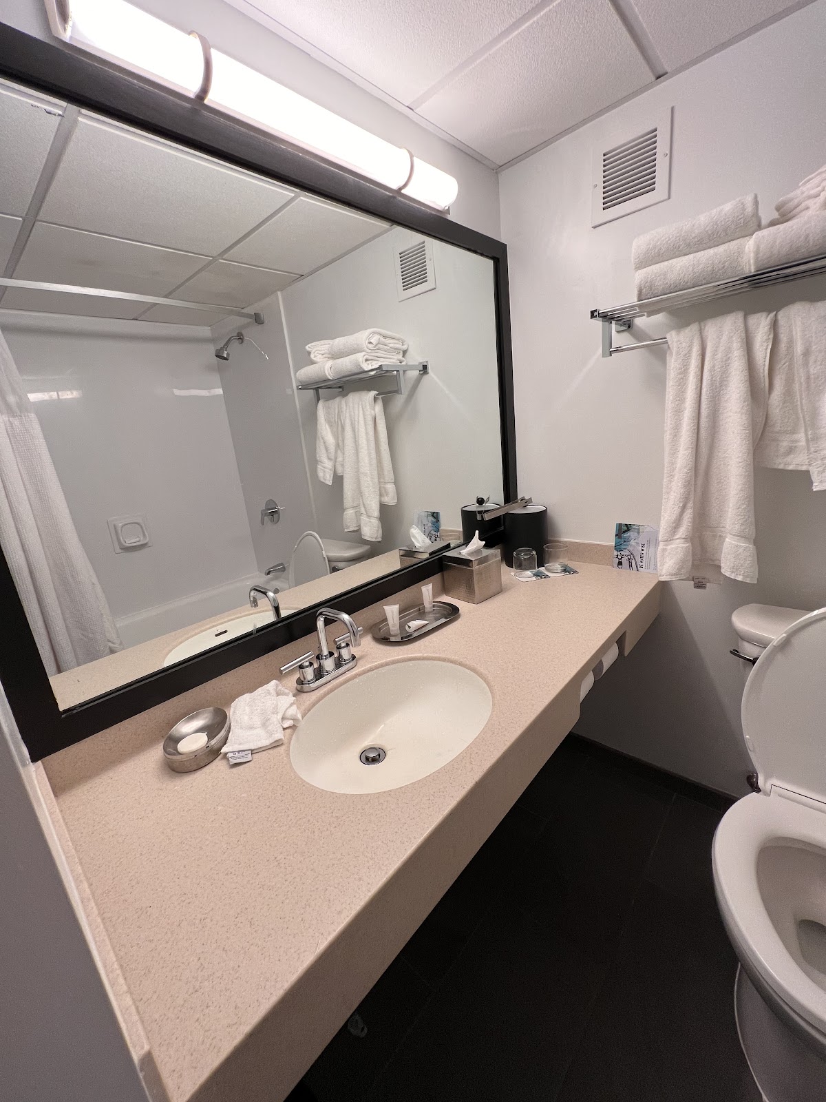 Studio Allston Hotel — photo 2