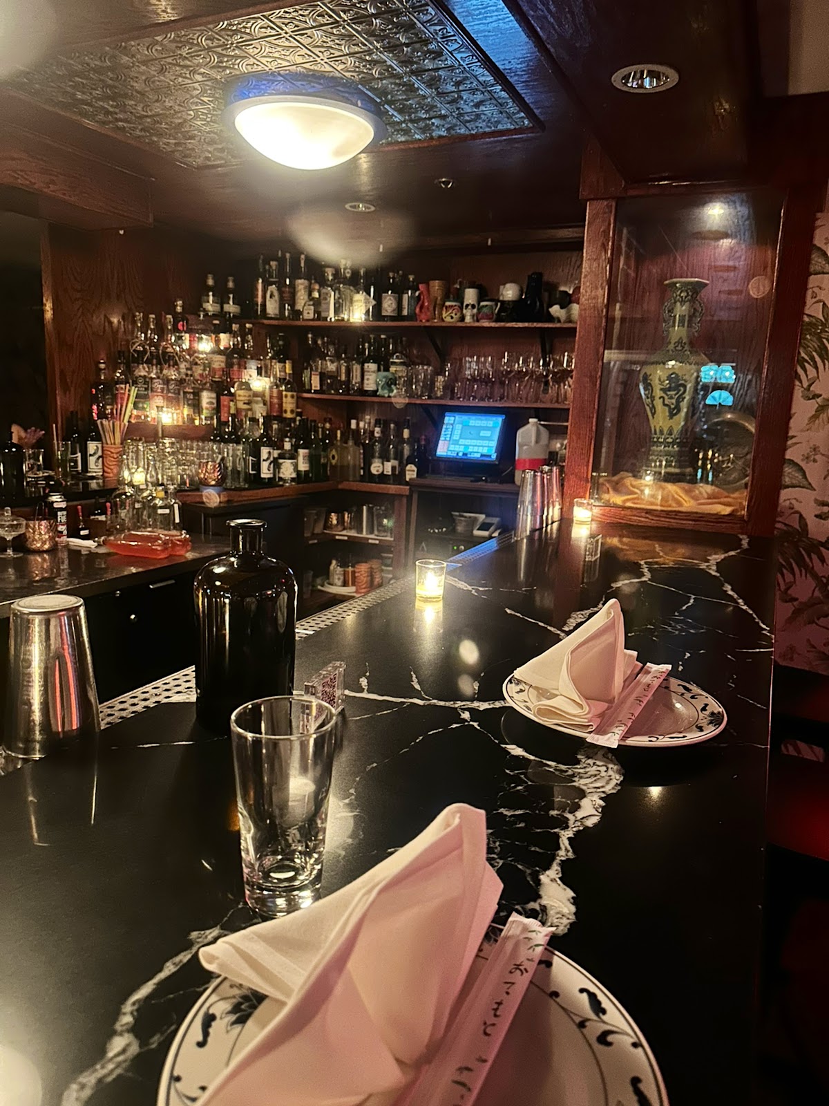 The Baldwin Bar, Boston