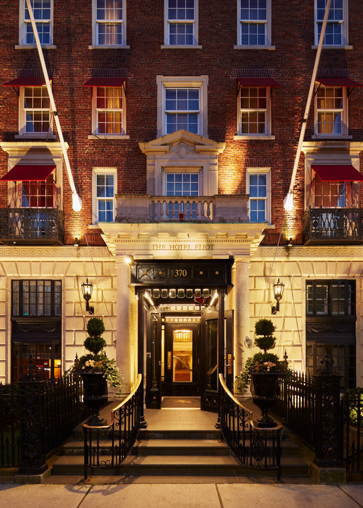 The Eliot Hotel, Boston