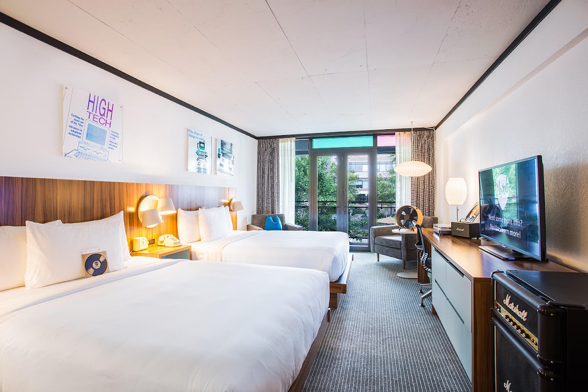The Verb Hotel — photo 2