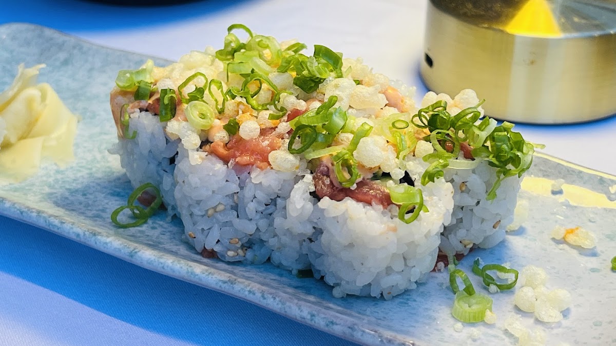 Uni, Boston